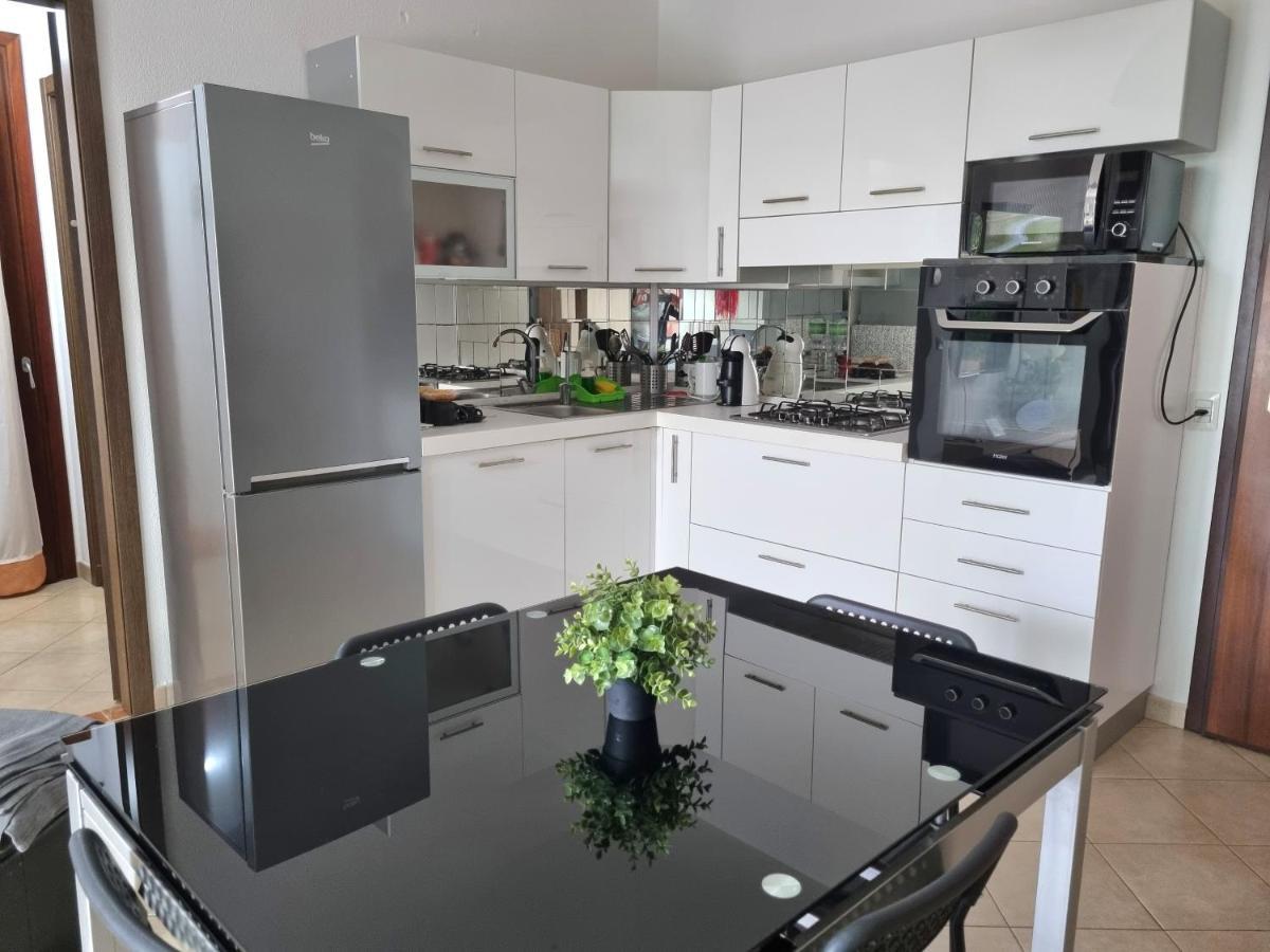 Valevalehome - Home Gallery With Fully Equipped Kitchen, Reserved Parking, Big Garden Olbia Exterior photo