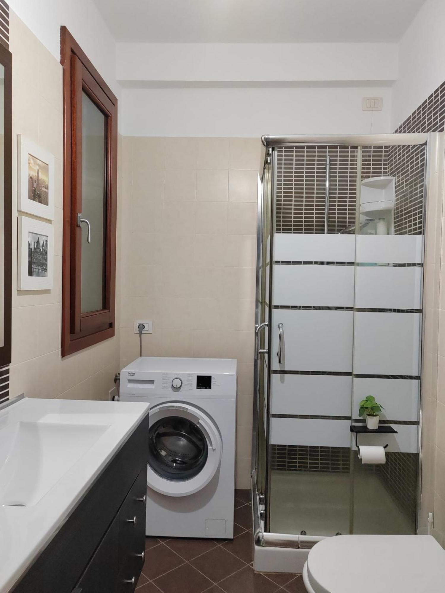 Valevalehome - Home Gallery With Fully Equipped Kitchen, Reserved Parking, Big Garden Olbia Exterior photo